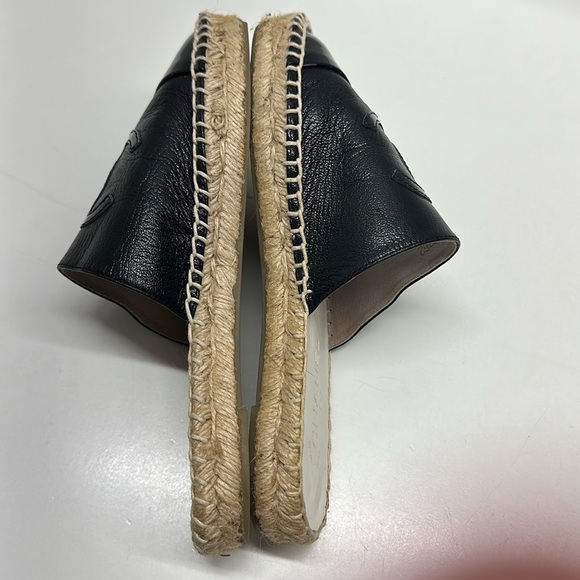 Chanel CC Espadrilles Mules Patent Cap Toe Logo Flat Sandals Shoes Black Size 37 - Picture 6 of 9